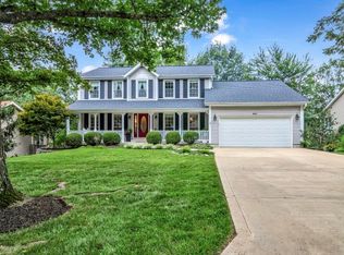 955 Hannafield Ct, Ballwin, MO 63021