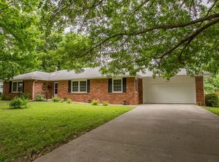 3449 S Broadway Ave, Springfield, MO 65807