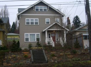 607 28th Ave E, Seattle, WA 98112