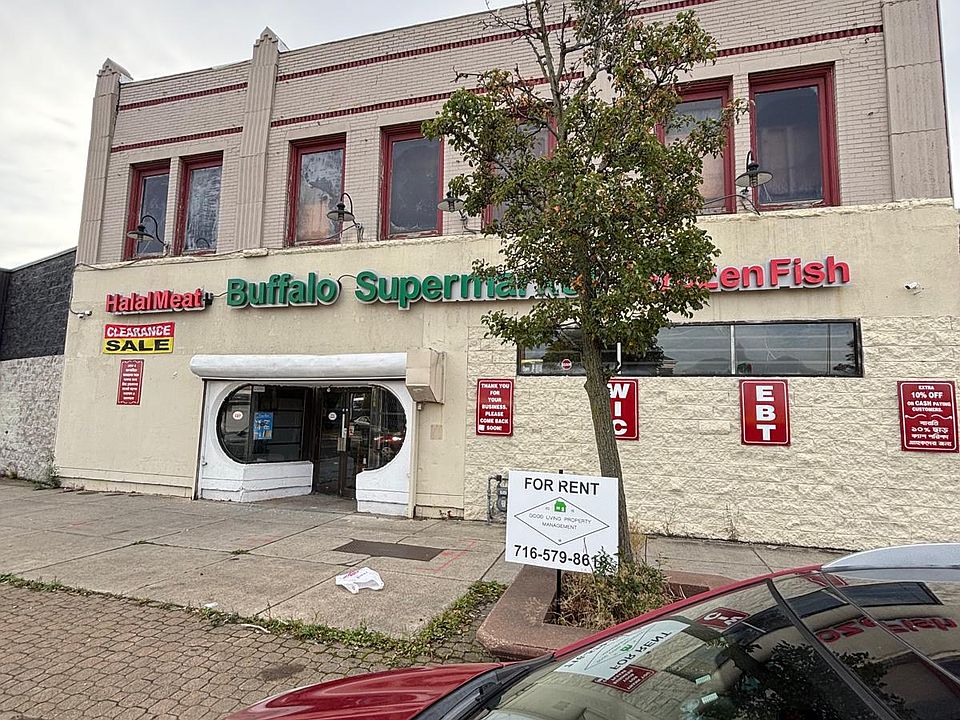 1st image of 975 Broadway St