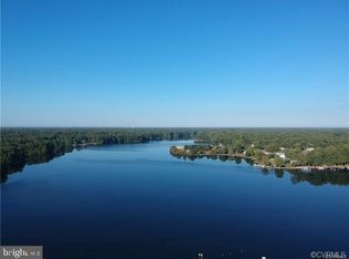 403 Howe Dr, Ruther Glen, VA 22546