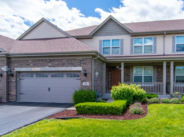 730 E Oliviabrook Dr #730, Villa Park, IL 60181