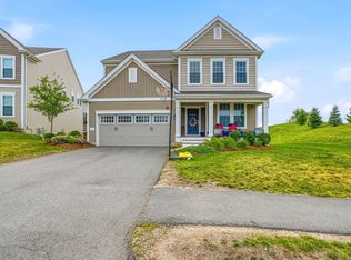 2 Poplar Ln #2, Hopkinton, MA 01748