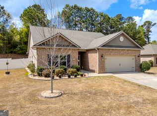 825 Hidden Hollow Cir, Commerce, GA 30529