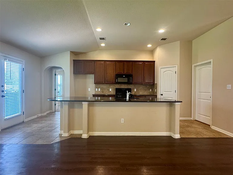 2112 Craig Patrick Way — Photo 14
