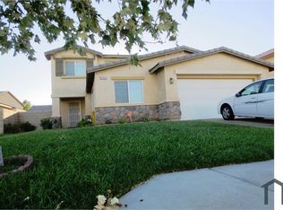 45331 Robinson Dr, Lancaster, CA 93535