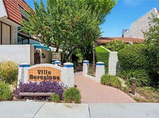 22269 1/2 Erwin St, Los Angeles, CA 91367