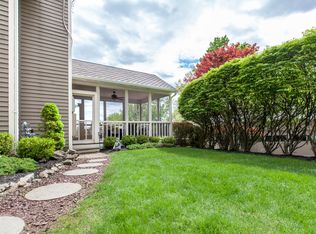 27 Golf View Ter, Sparta, NJ 07871
