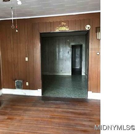 2nd image of 1303 West St