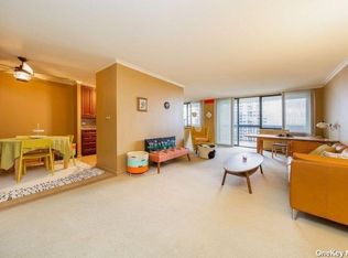 2 Bay Club Drive #16V, Bayside, NY 11360