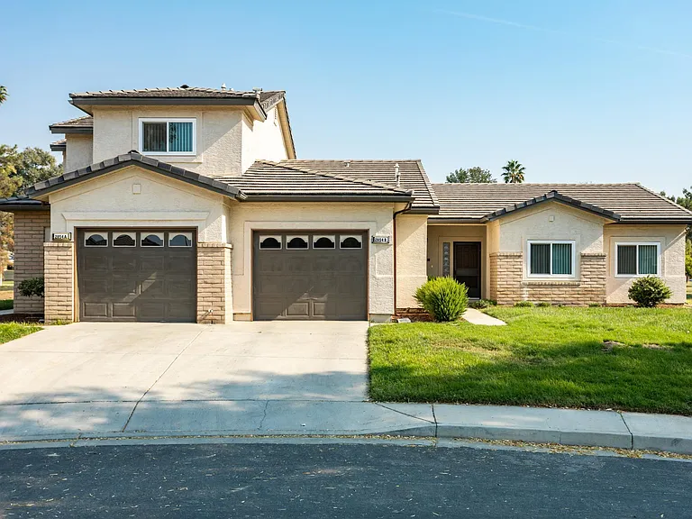 Constellation - Military Housing — Photo 12