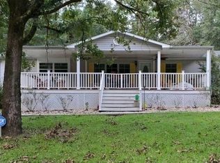 15250 Celeste Rd, Chunchula, AL 36521