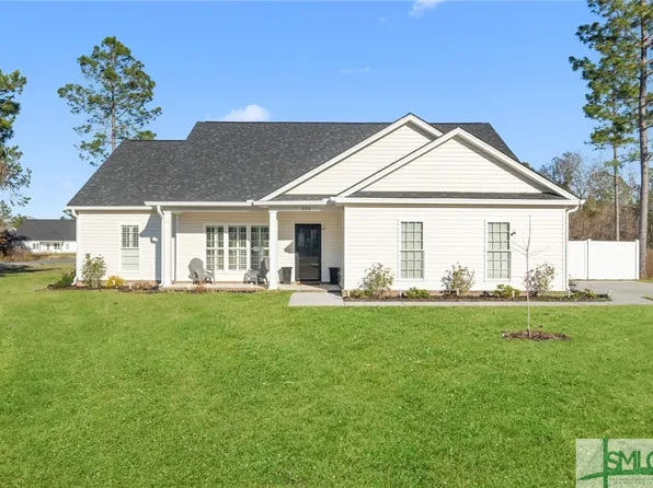 226 Alcovy Circle, Ellabell, GA 31308