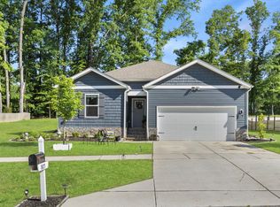 18075 Coolidge Ln, Bowling Green, VA