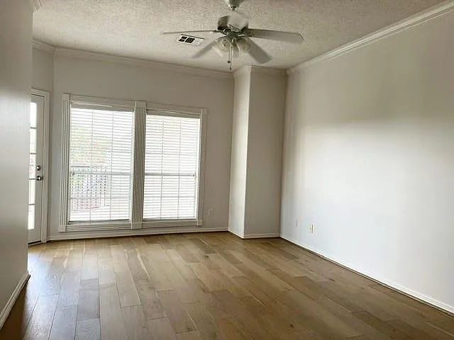 19911 Westside Forest Dr — Photo 15