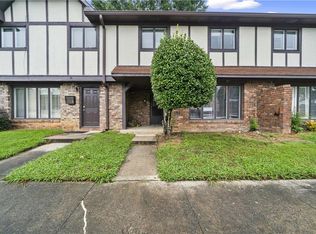 1807 Ashborough Cir SE APT J, Marietta, GA 30067