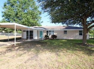 323 Calvert Ln, Gilmer, TX 75645