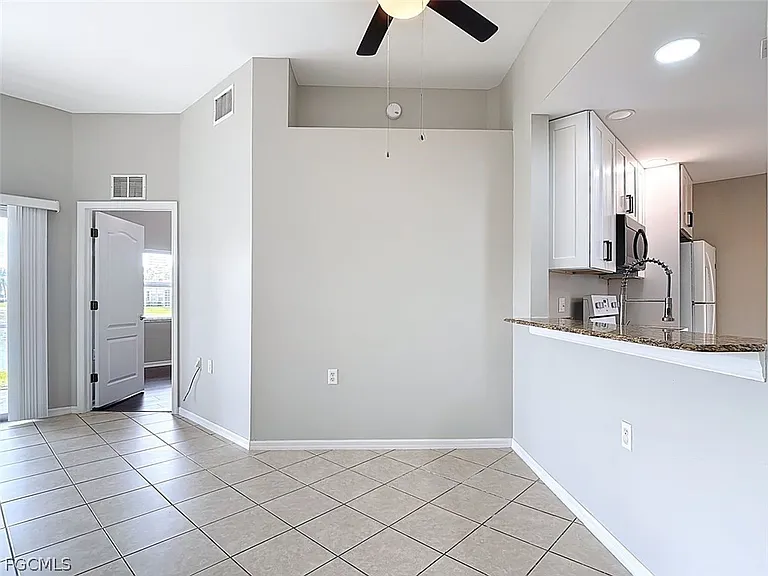 12151 Summergate Cir #R101 — Photo 14