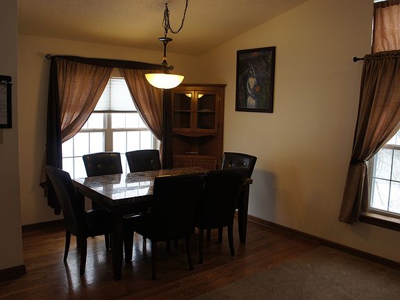 4th image of 14 Tioga Ter