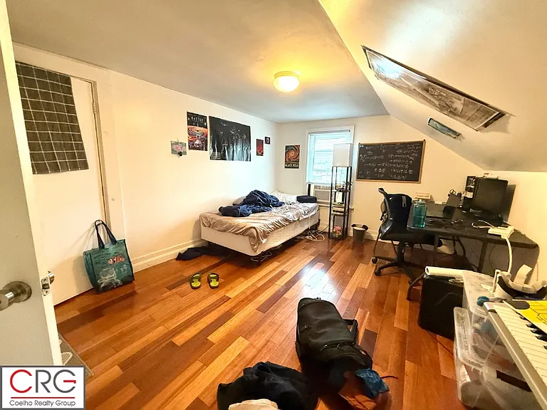 72 School St #2 — Photo 18