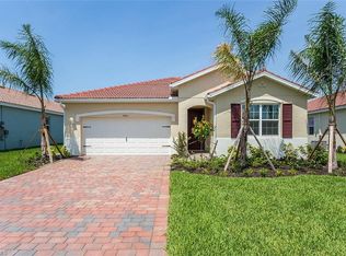 3435 Gold Flower St, Alva, FL 33920