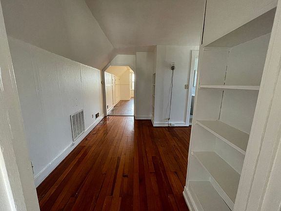 3rd image of 150 Leete St Floor 3