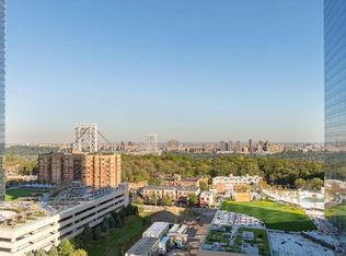 Hudson Lights, Fort Lee, NJ 07024