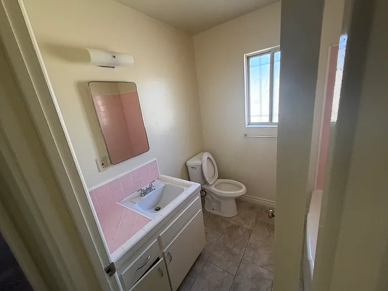 2301 Mountain Ave — Photo 6