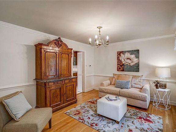 5th image of 2860 Brixham Dr