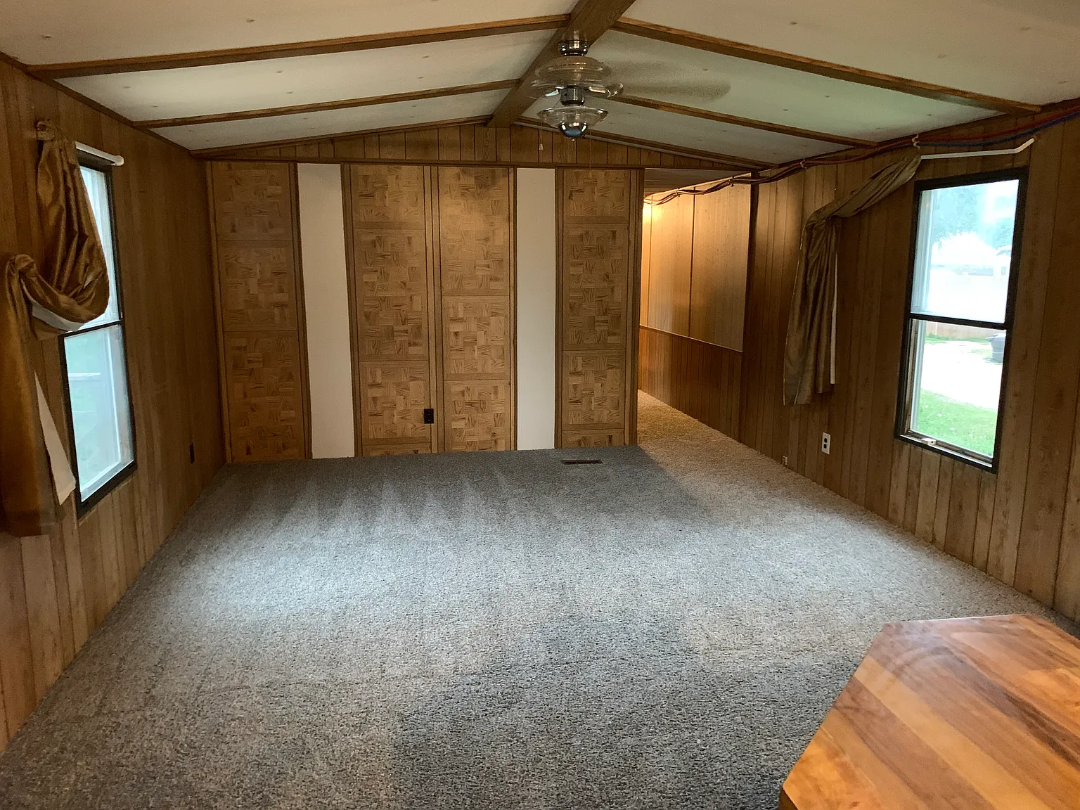 2 bed, $1,000 — Photo 4