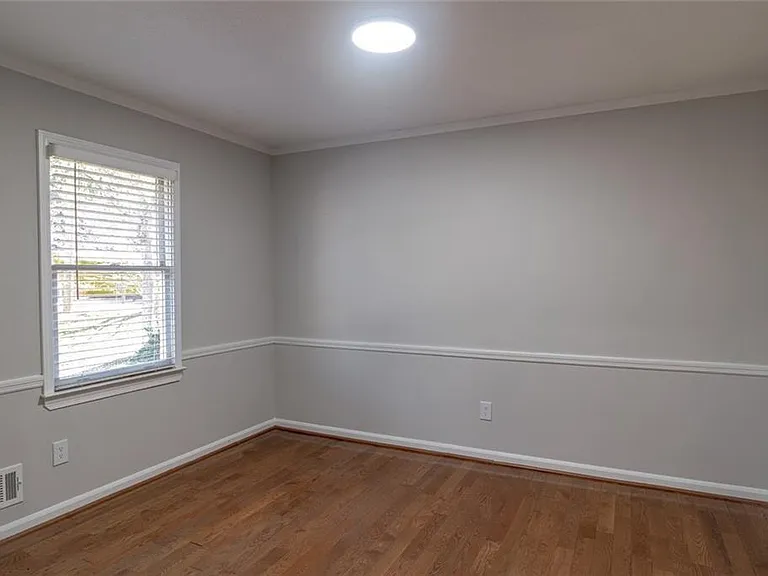 3599 Lower Roswell Rd — Photo 29