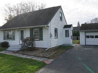 105 Knowland Dr, Liverpool, NY 13090