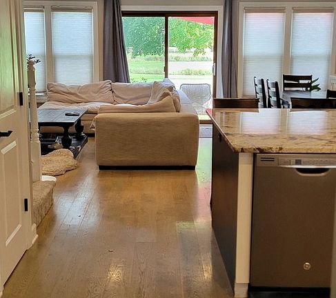 4th image of 279 Doral Ct #279