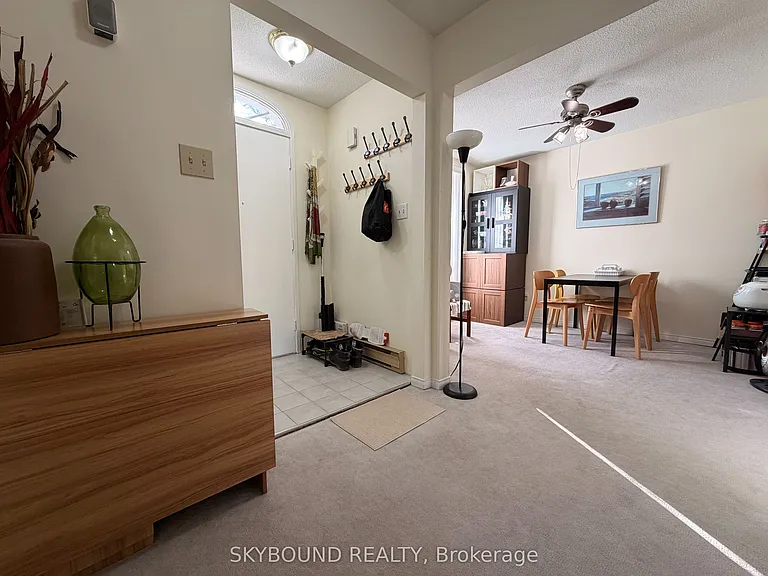 71 Cass Ave #19 — Photo 16