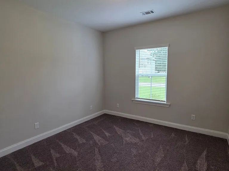 57 Oakmont Dr — Photo 8