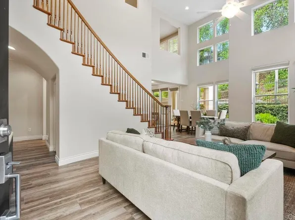 7140 Tatler Rd, Carlsbad, CA 92011