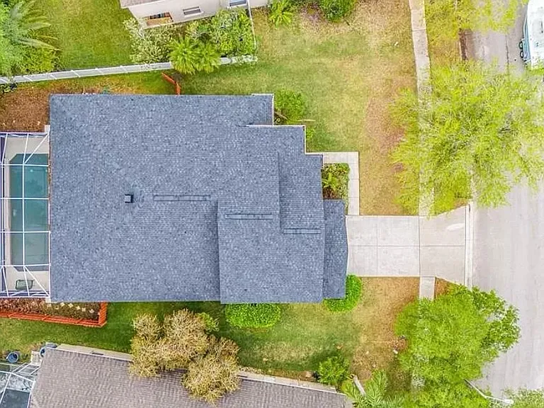 19151 Dove Creek Dr — Photo 27