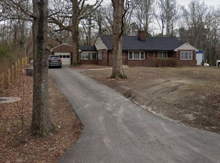 3709 Gill St, Chester, VA 23831