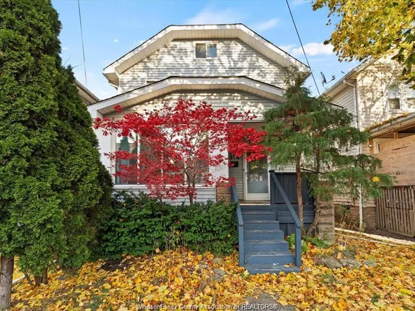 1374 Pelissier St, Windsor, ON N8X 1M5