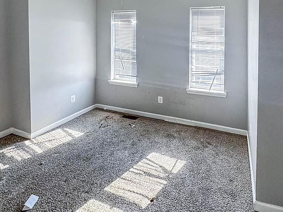 5th image of 1203 N Milton Ave