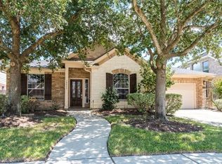 10026 Iron River Dr, Houston, TX 77064