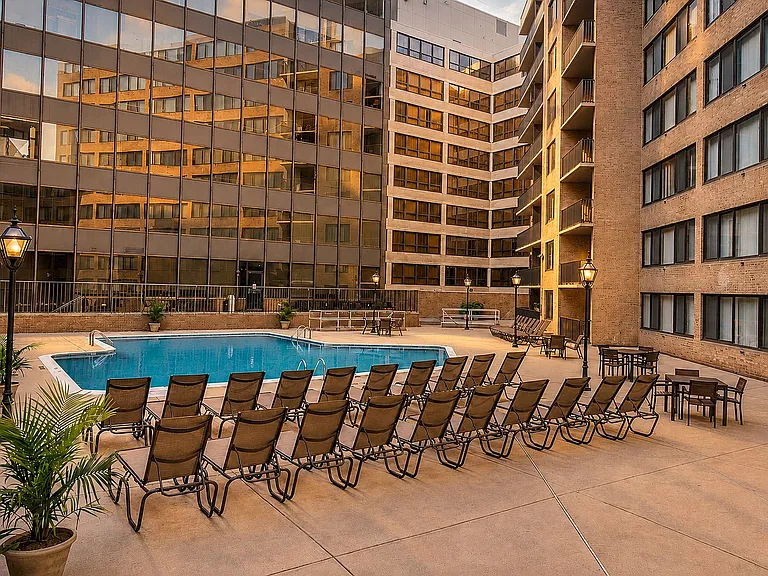 1255 New Hampshire Ave NW — Photo 38