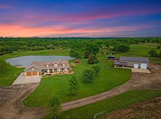 28349 Pleasant Valley Rd, Paola, KS 66071