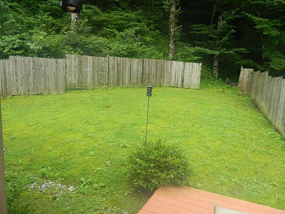 2nd image of 165 W Keyser Heights Dr