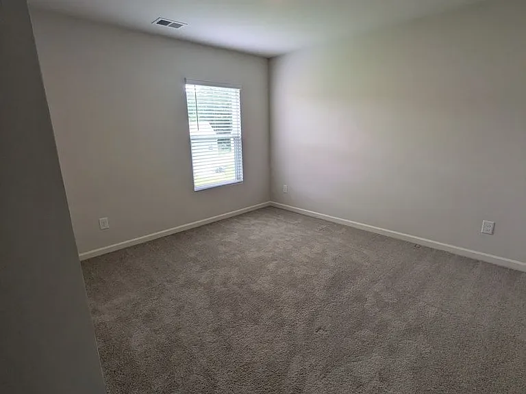 2715 Piper Dr — Photo 11