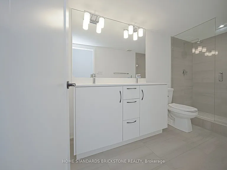 22 Chesley St — Photo 26