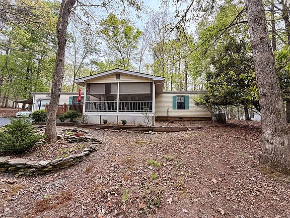 3rd image of 115 Bass Ridge Dr