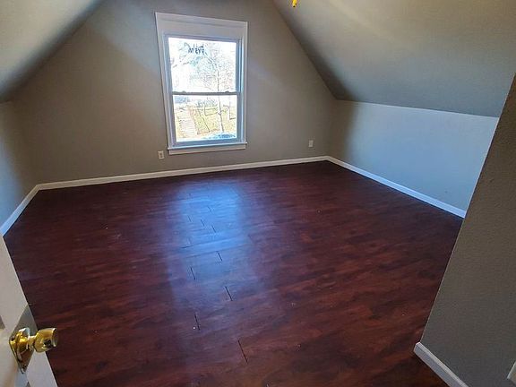 2nd image of 2804 N Palmer St #A