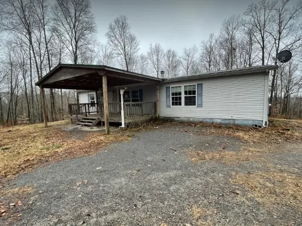 150 Hickory Ln, Gainesboro, TN 38562