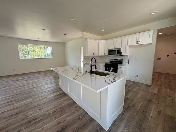 3rd image of 9908 237th Street Ct E